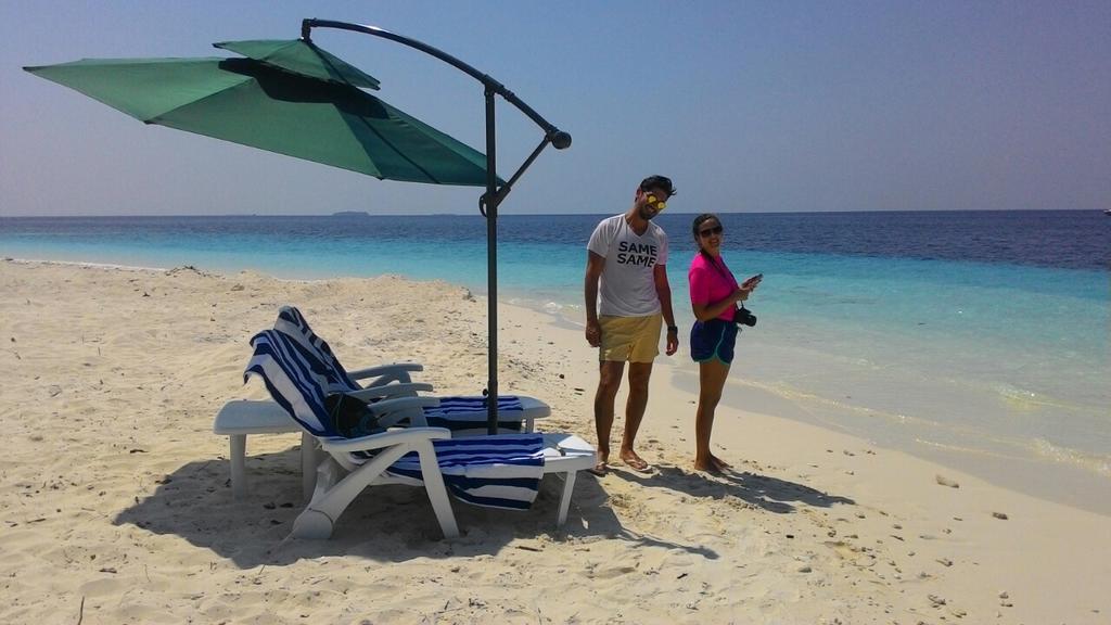 Madi Finolhu Guest House Dharavandhoo Buitenkant foto