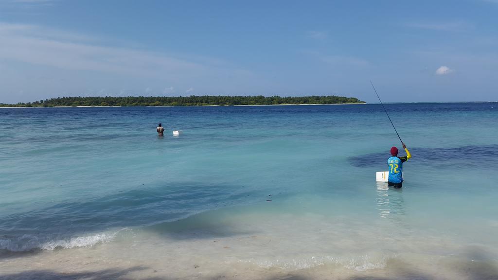 Madi Finolhu Guest House Dharavandhoo Buitenkant foto