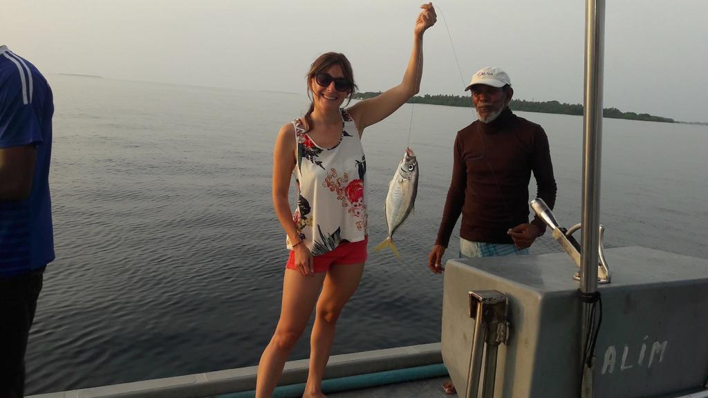 Madi Finolhu Guest House Dharavandhoo Buitenkant foto